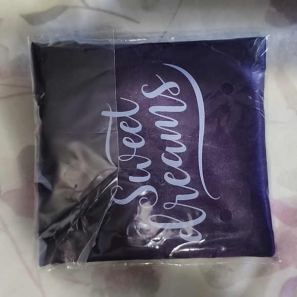 Monat Skin Kushion - Picture 4 of 5